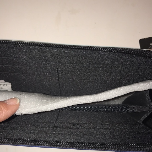 NWT NFL Patriots Wristlet/Wallet - Picture 7 of 13